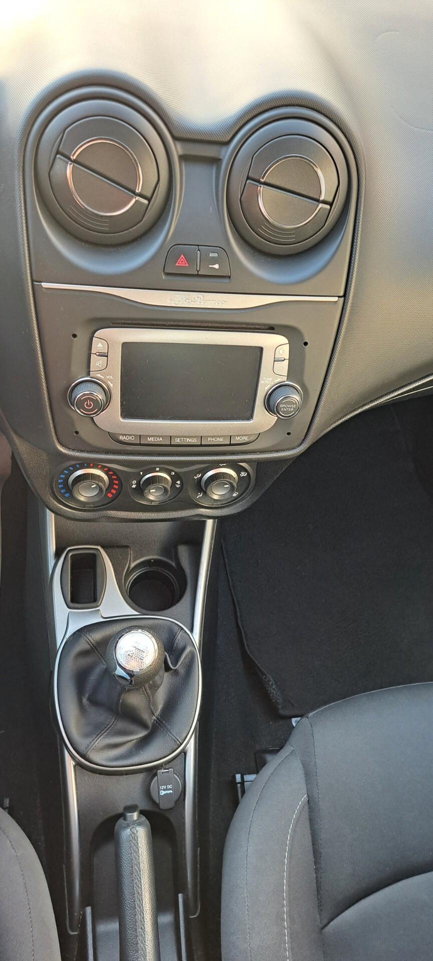 Alfa Romeo MiTo 1.4 78 CV 8V S&S Racer