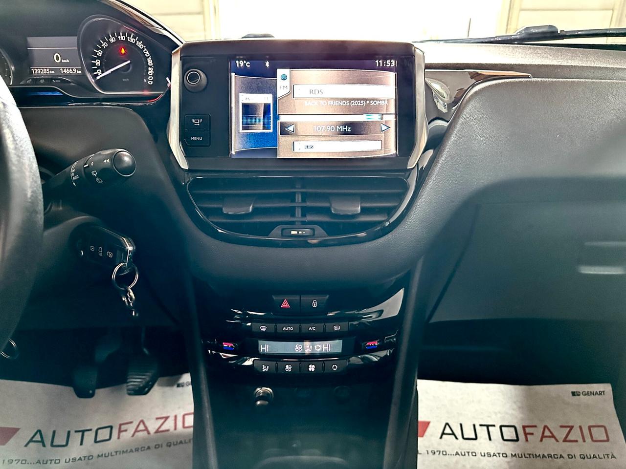 Peugeot 208 1.2 VTi 82 CV 5 porte Allure