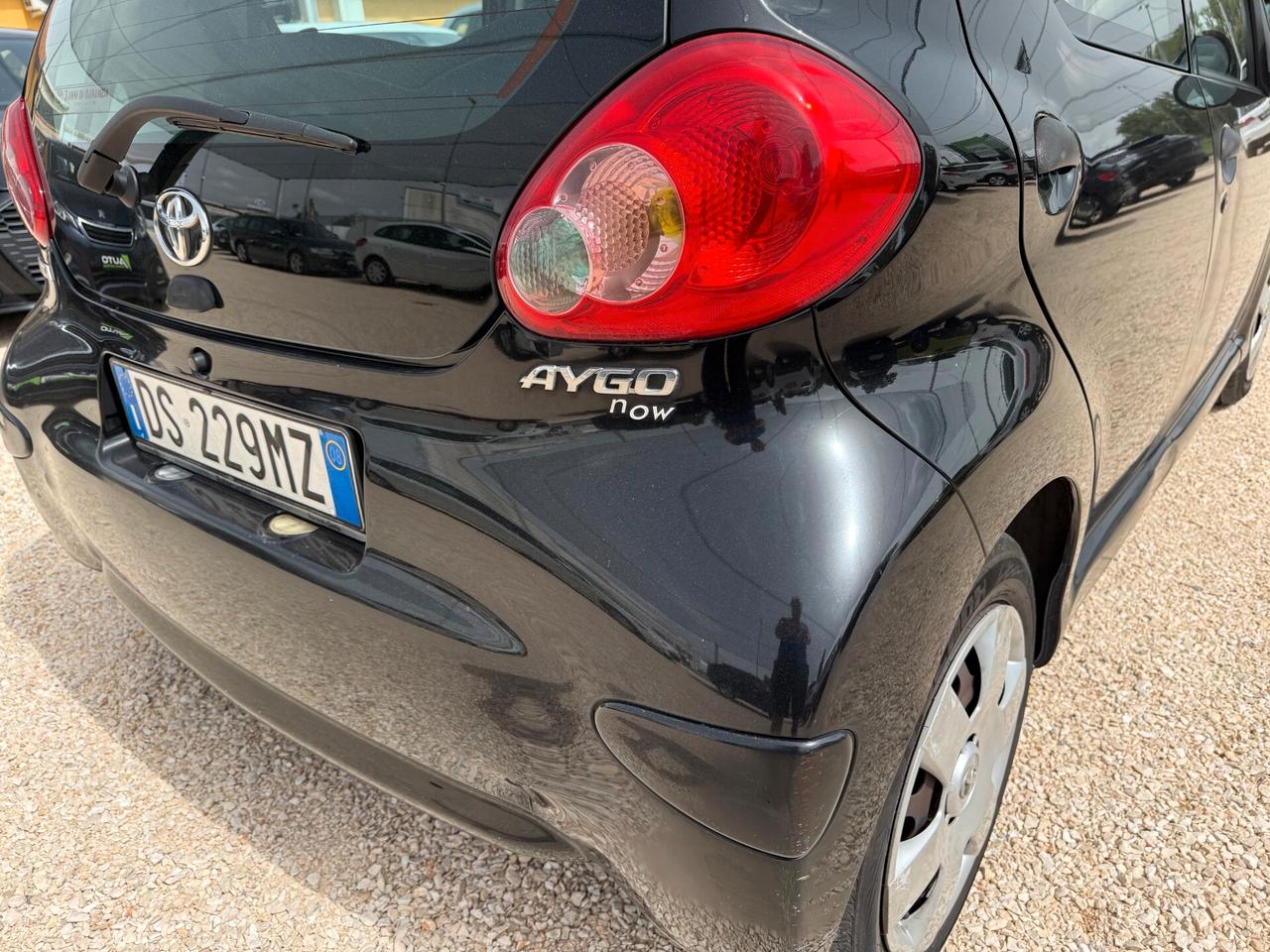 Toyota Aygo 1.0 12V VVT-i 5 porte Now
