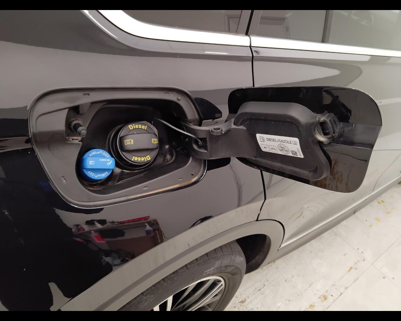 VOLKSWAGEN Tiguan II 2021 - Tiguan 2.0 tdi Life 150cv dsg