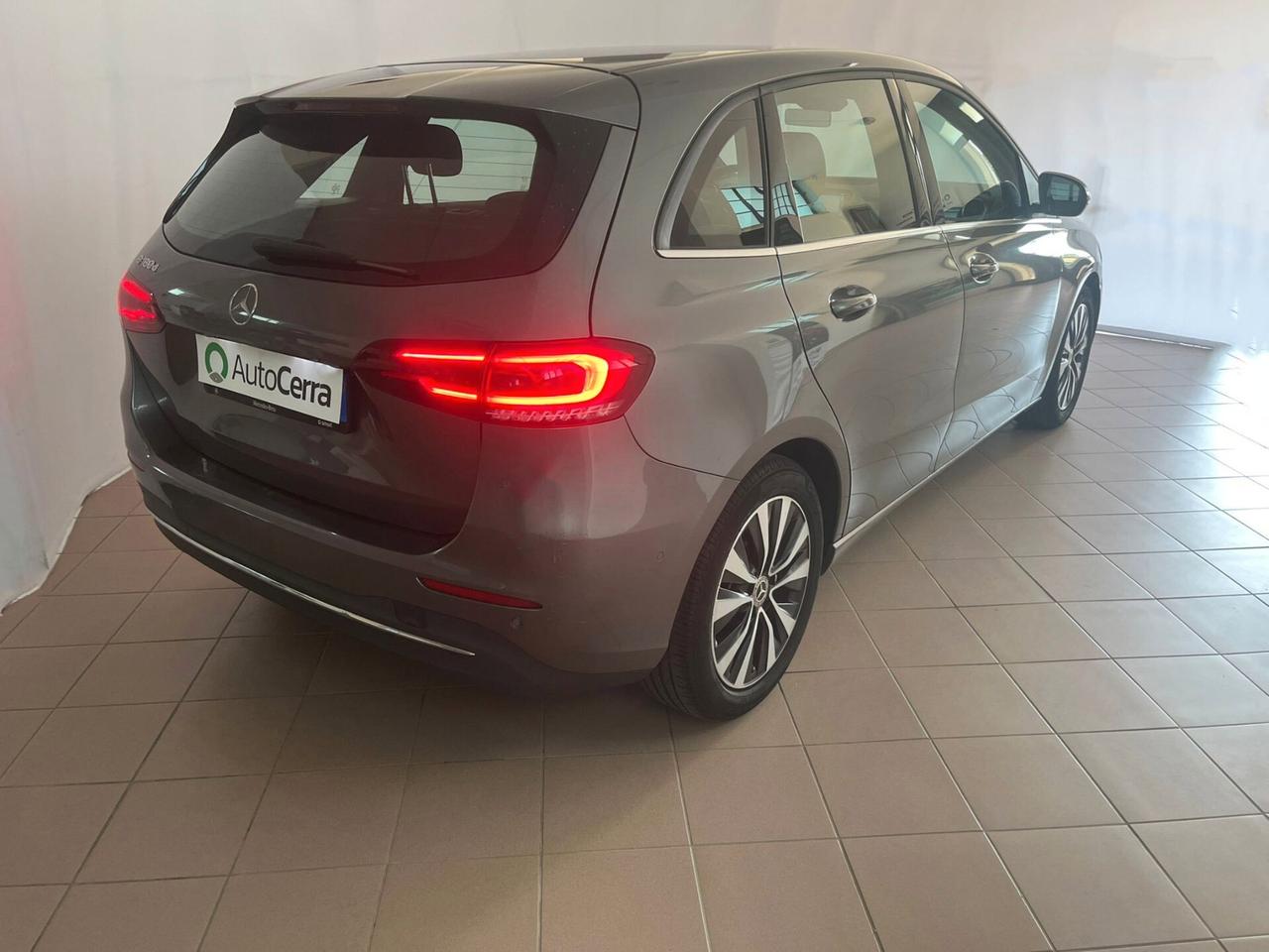 Mercedes-benz B 180 d Business Extra