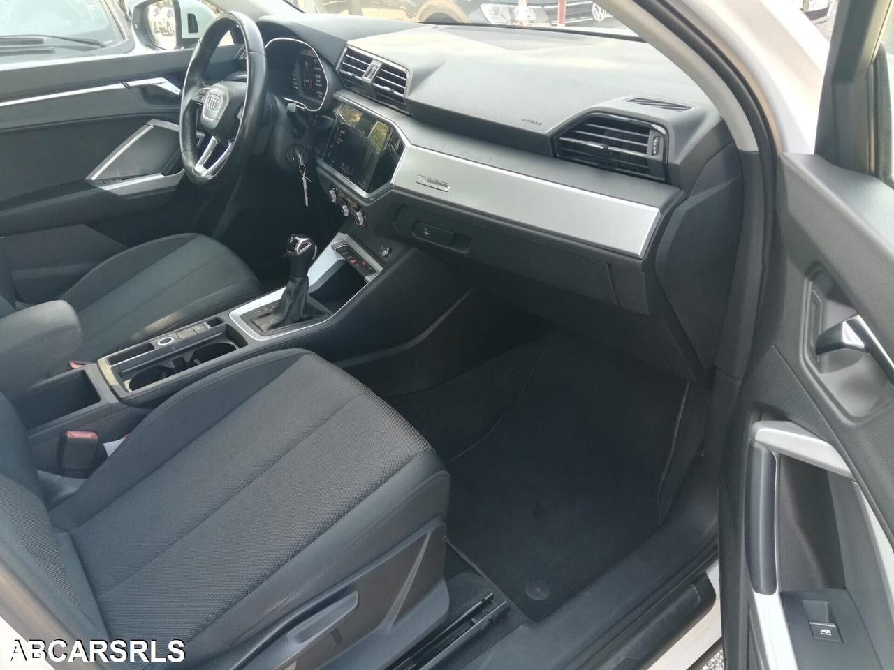 AUDI - Q3 - 35 TDI S tronic S line edition - FINAN