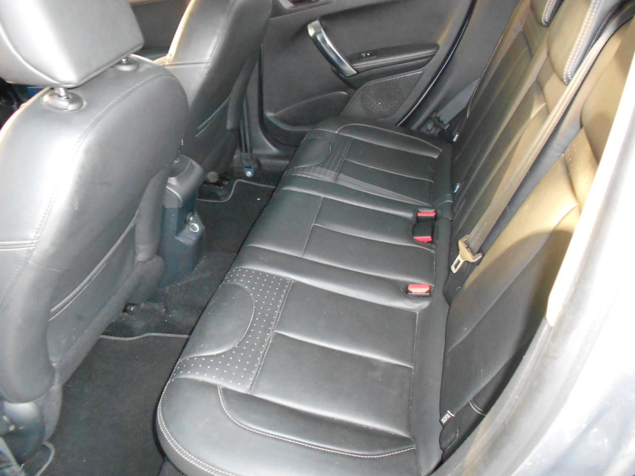 Peugeot 2008 BlueHDi 120 S&S Crossway