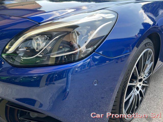 MERCEDES-BENZ SLC 200 Premium