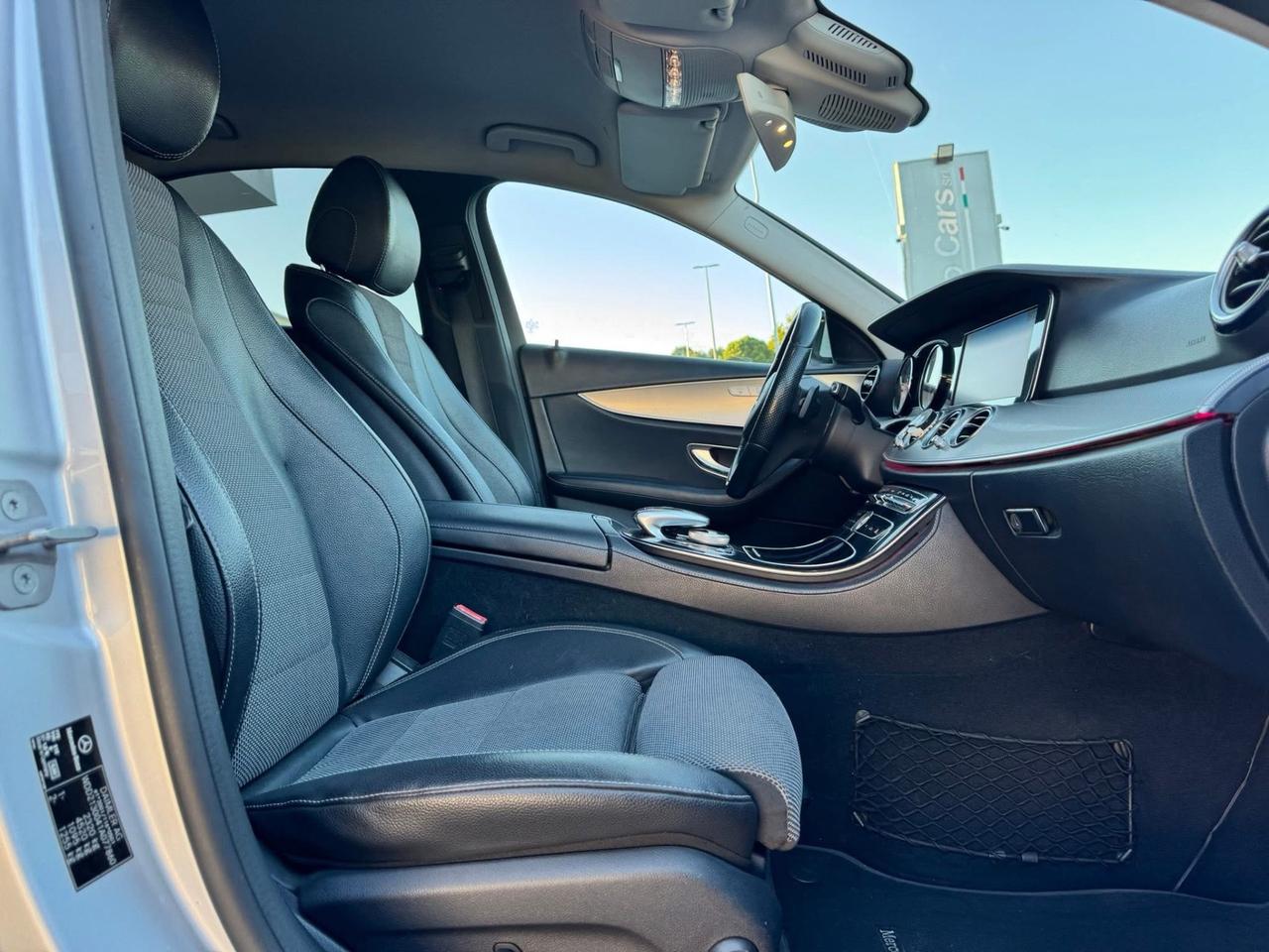 Mercedes-benz E 220 d Auto Premium Plus