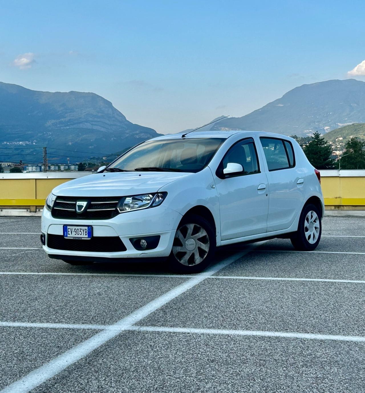 Dacia Sandero 1.2 Neopatentati SOLO 91.000km