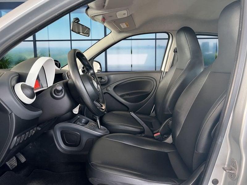 smart forfour forfour 70 1.0 twinamic Youngster