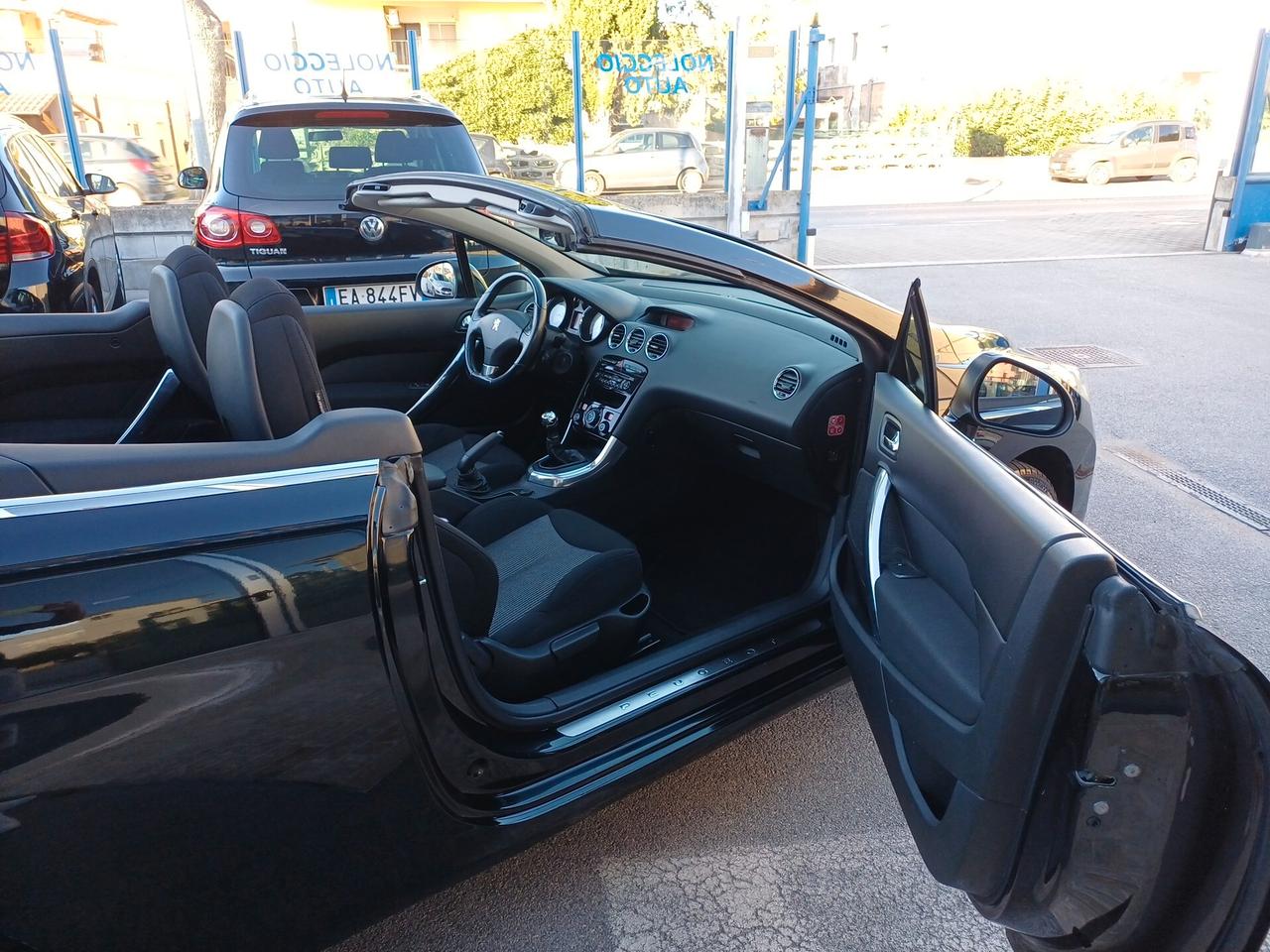 Peugeot 308 1.6 VTi 120CV CC Féline