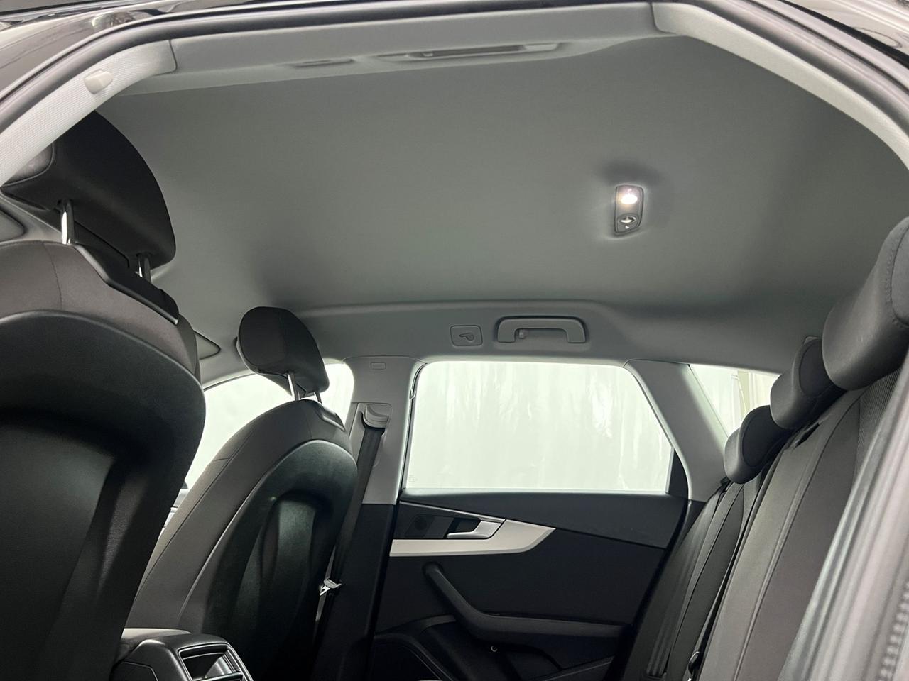 AUDI A4 V 2019 Avant A4 Avant 40 2.0 tdi mhev Business 204cv s-tronic