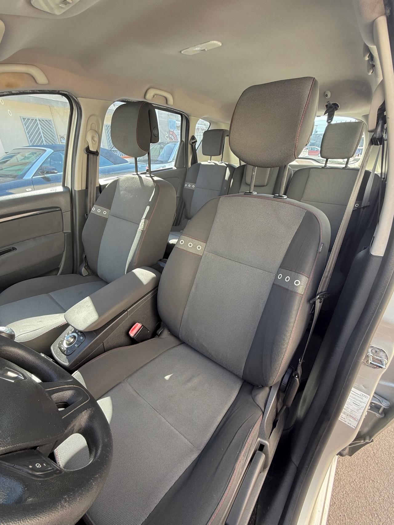 Renault Scenic X-Mode 1.5 Diesel 110 Cv