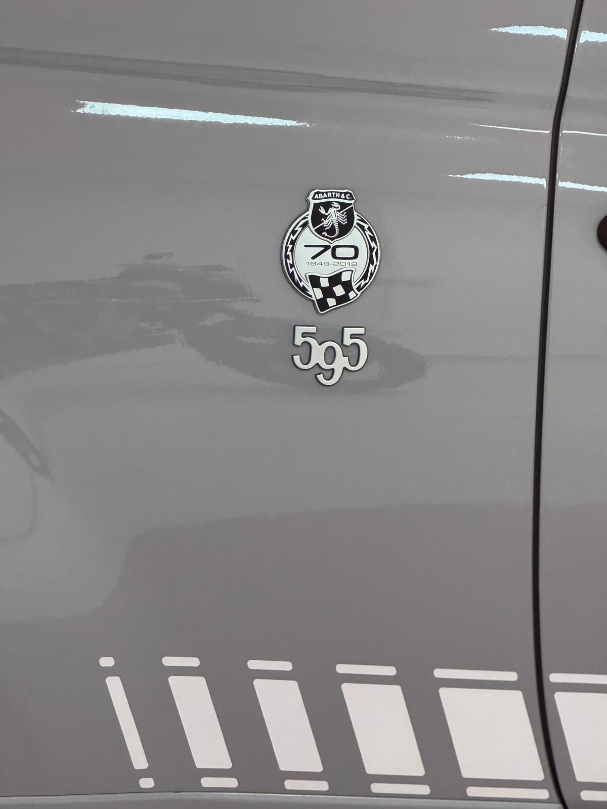 Abarth 595 1.4 Turbo T-Jet 180 CV Esseesse