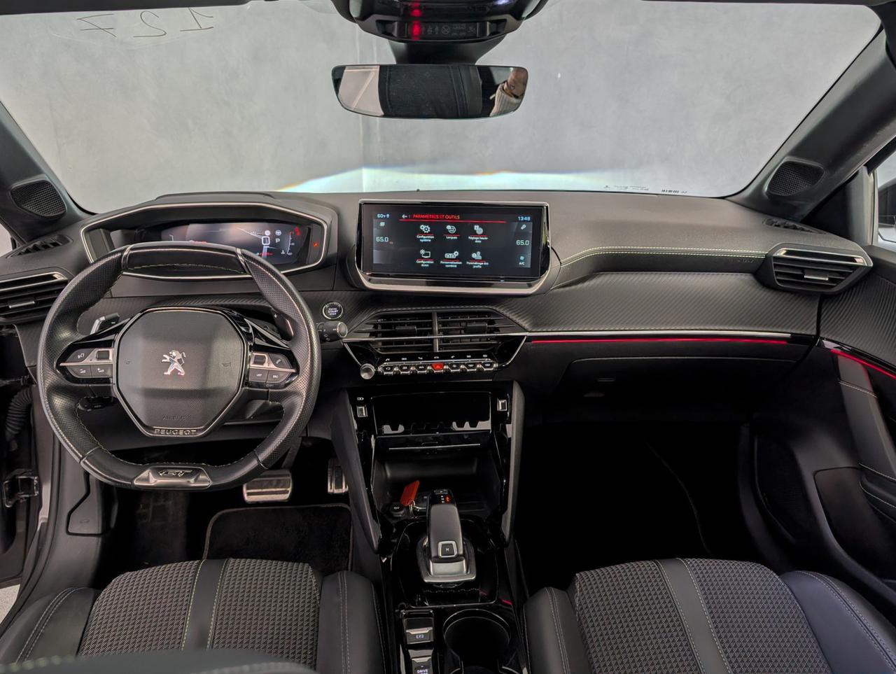 Peugeot 208 1.2 puretech 130cv eat8 GT
