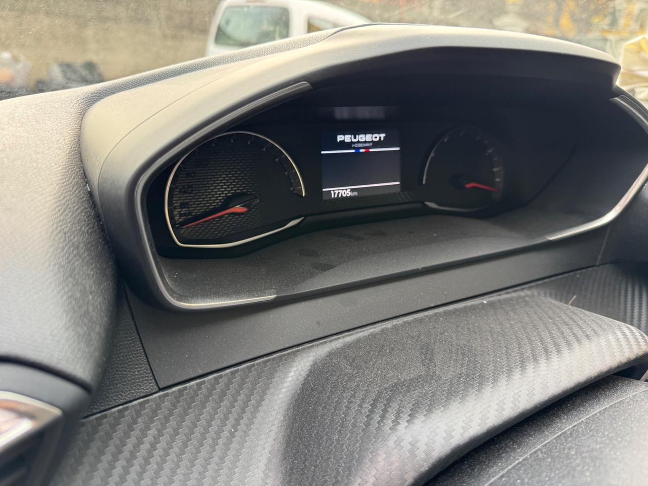 PEUGEOT 208 BENZINA SINISTRATA MARCIANTE