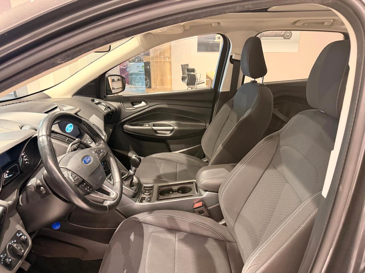 Ford Kuga 2.0 TDCI 150 CV S&S Titanium