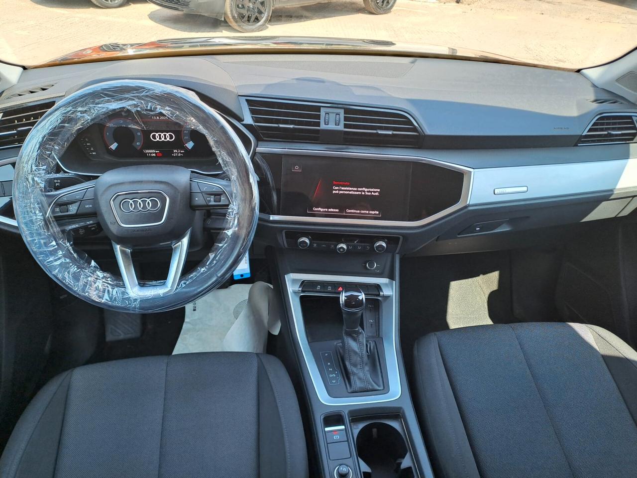 Audi Q3 35 TDI S tronic Business