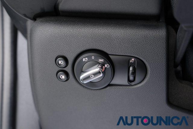 MINI Cooper SD 2.0 COOPER SD AUTOMATICA 5 PORTE