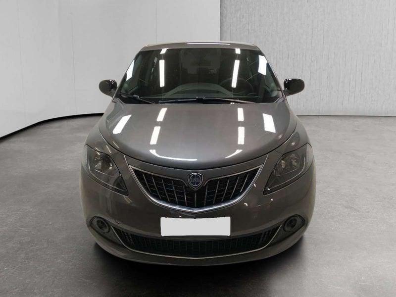 Lancia Ypsilon 1.0 firefly hybrid Platino s&s 70cv