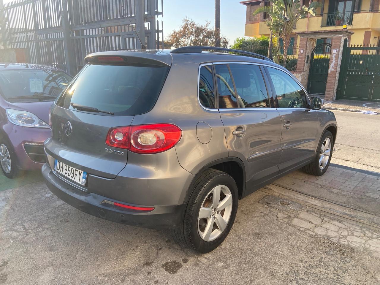 Volkswagen Tiguan 2.0 16V TDI DPF Trend & Fun (18°)