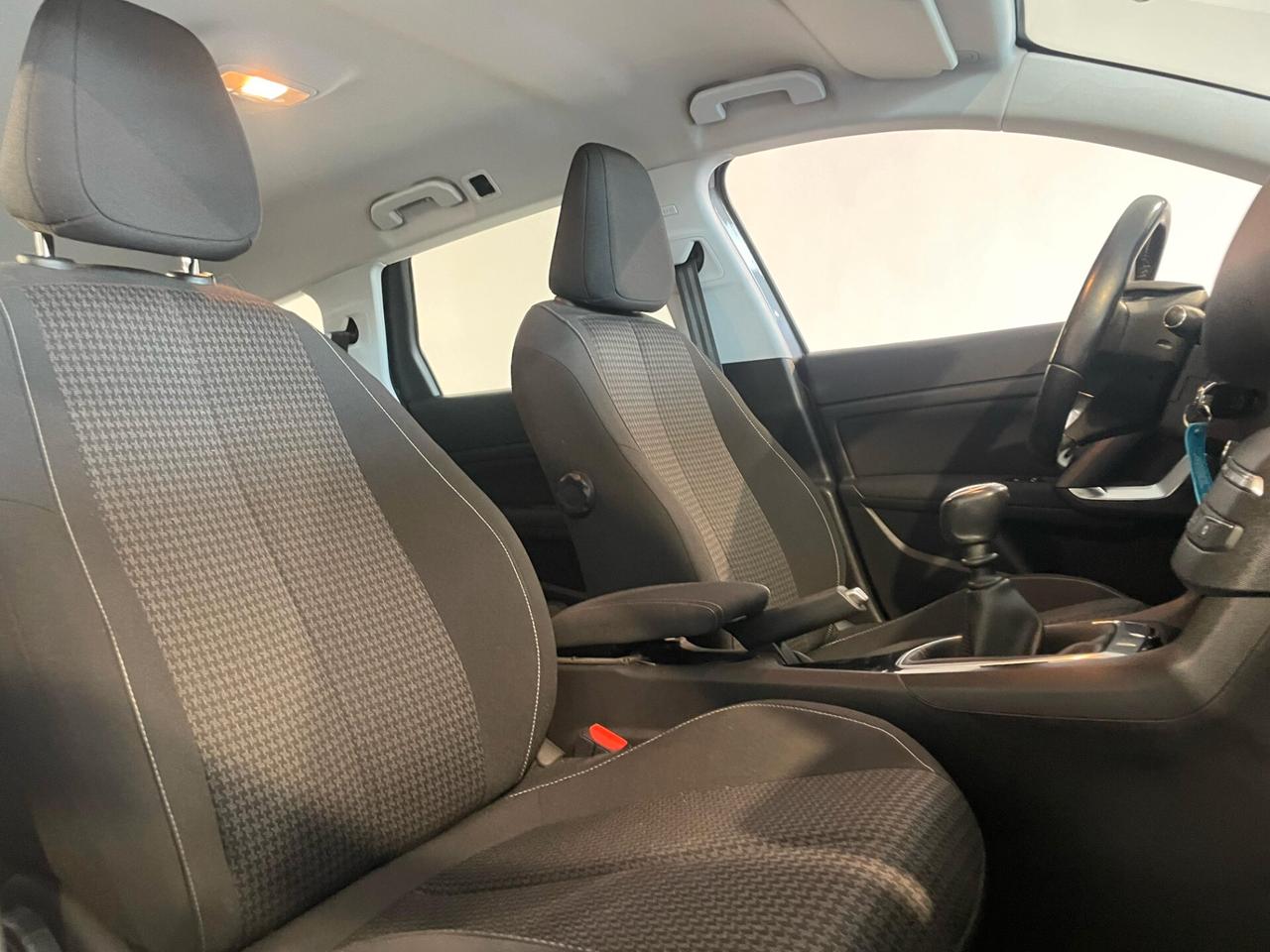 Peugeot 308 BlueHDi 130 S&S SW Allure