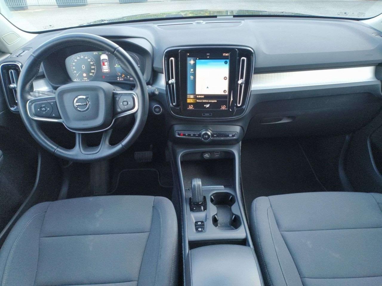 Volvo XC40 VOLVO XC40 T5 Recharge Plug-in Hybrid Inscription