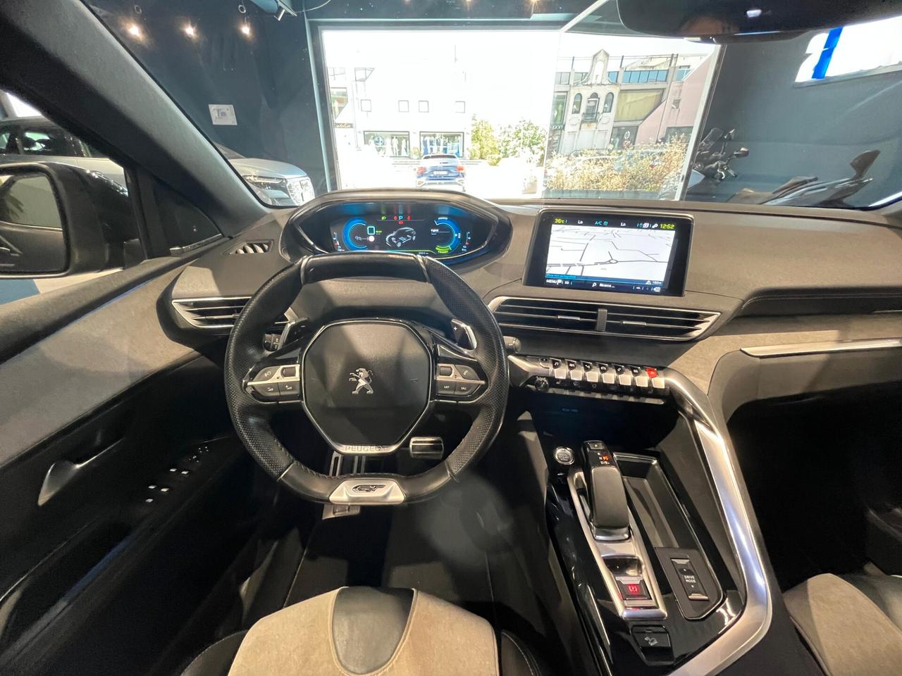 Peugeot 3008 Hybrid4 300 e-EAT8 GT Line