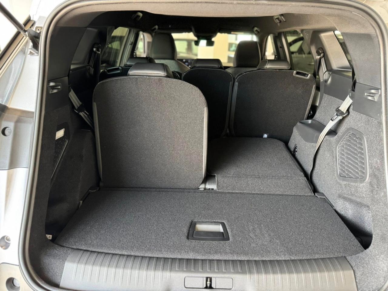 Peugeot 5008 Hybrid 145 e-DCS6 Allure