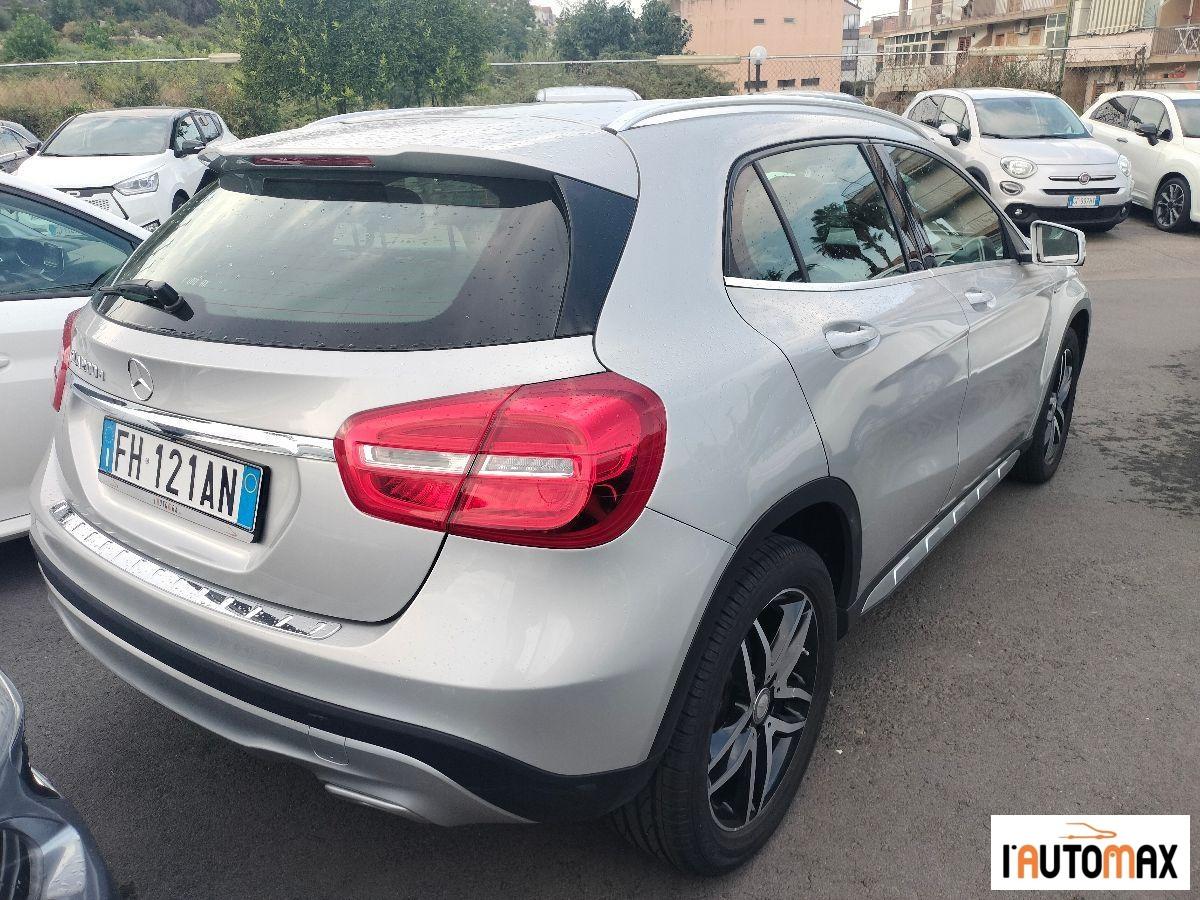 MERCEDES - Classe GLA 200 d (cdi) Sport auto