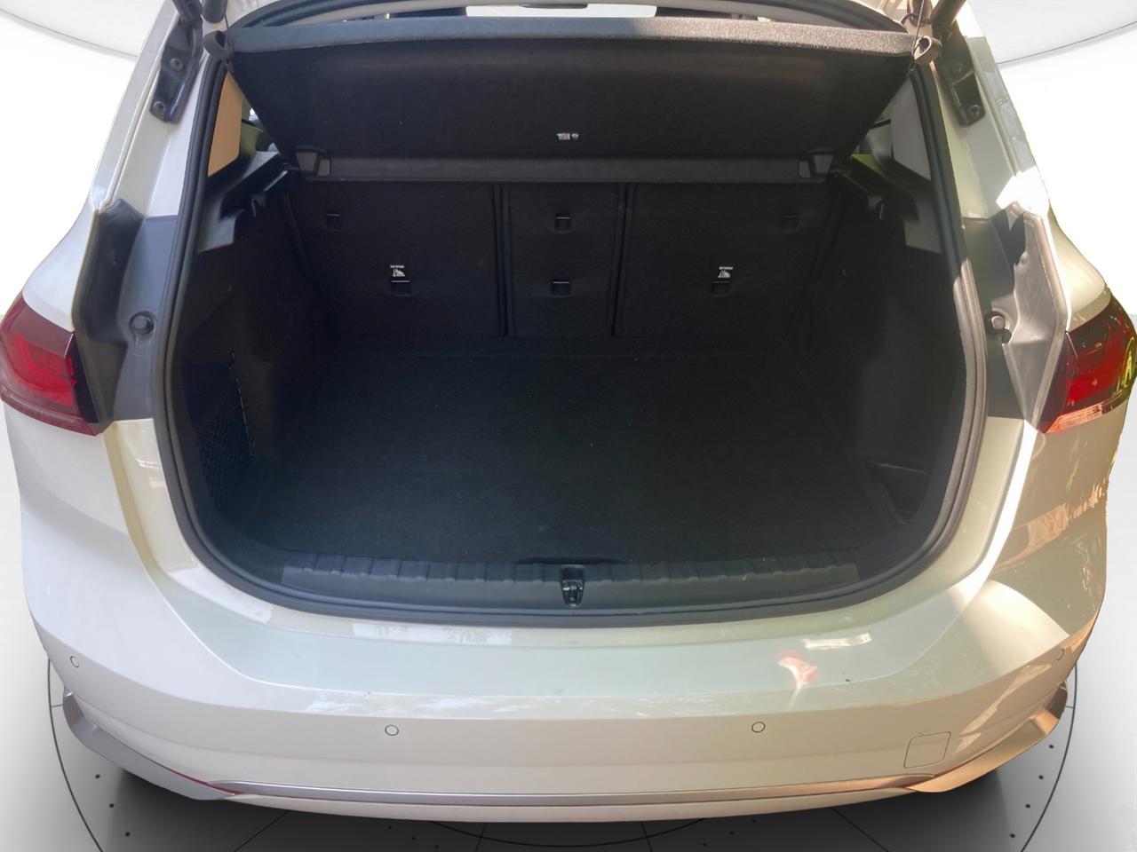 BMW 218d Active Tourer Luxury auto
