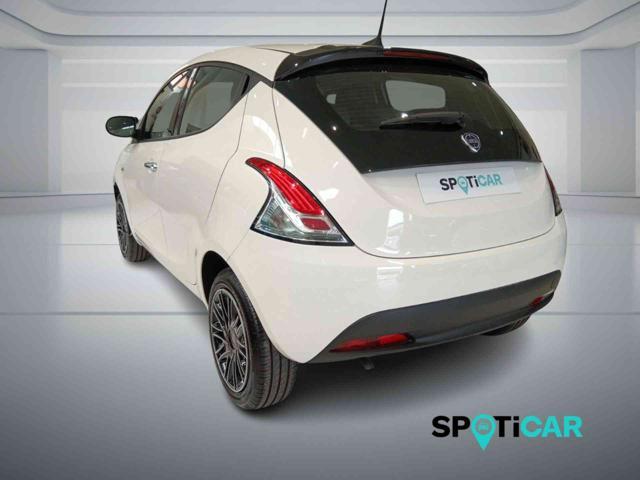 LANCIA Ypsilon 1.0 FireFly 5 porte S&S Hybrid Oro