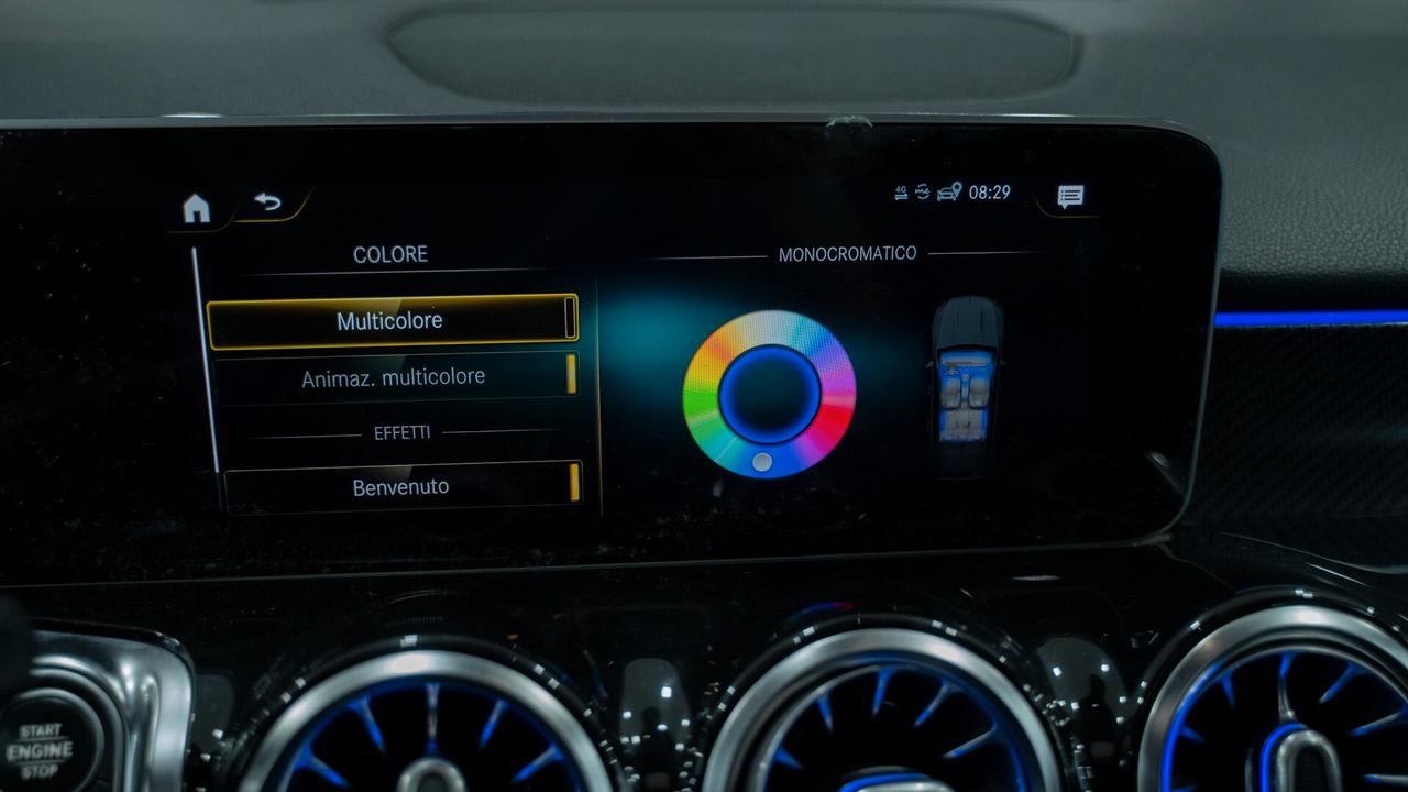 Mercedes-benz GLB 200 D PREMIUM PLUS AMG TETTO PACK LUCI XENO NAVI FULL OPTIONAL