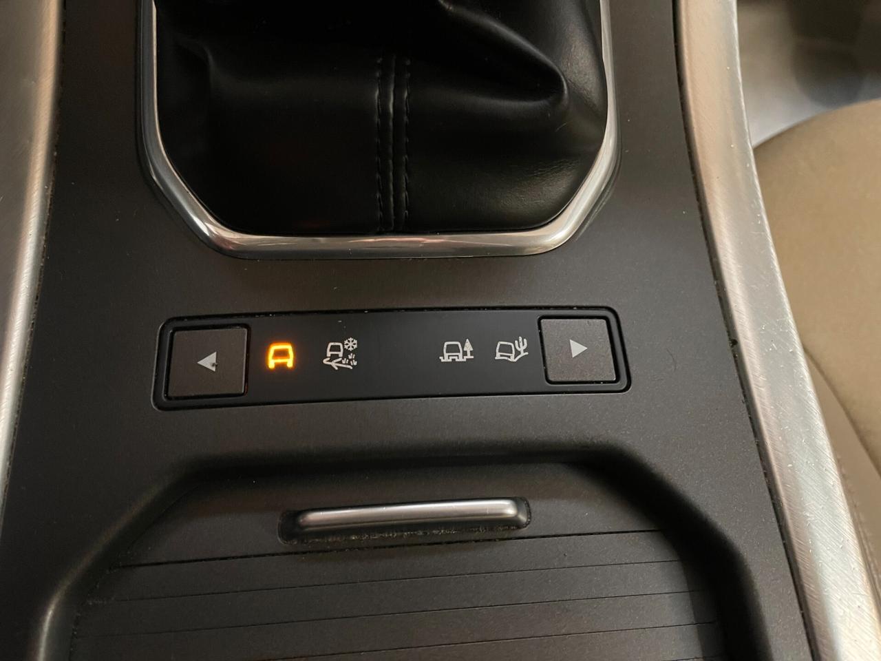 Land Rover Range Evoque Pure 2.2 td4 150cv c.manuale-LEGGI SOTTO