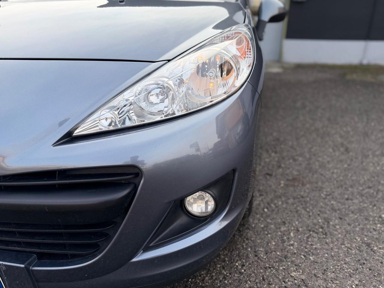 Peugeot 207 Special Edition 1.4 i #8321