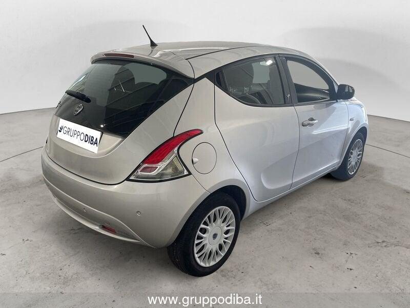 Lancia Ypsilon III 2015 Benzina 1.2 Silver 69cv