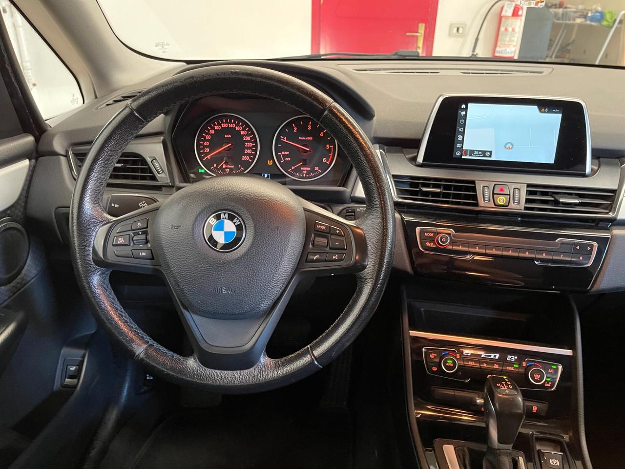 Bmw 2er Active Tourer 218 d Advantage c.auto-LEGGI SOTTO