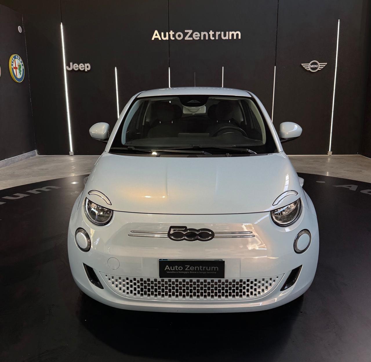 Fiat 500 500e Berlina 42 kWh Passion