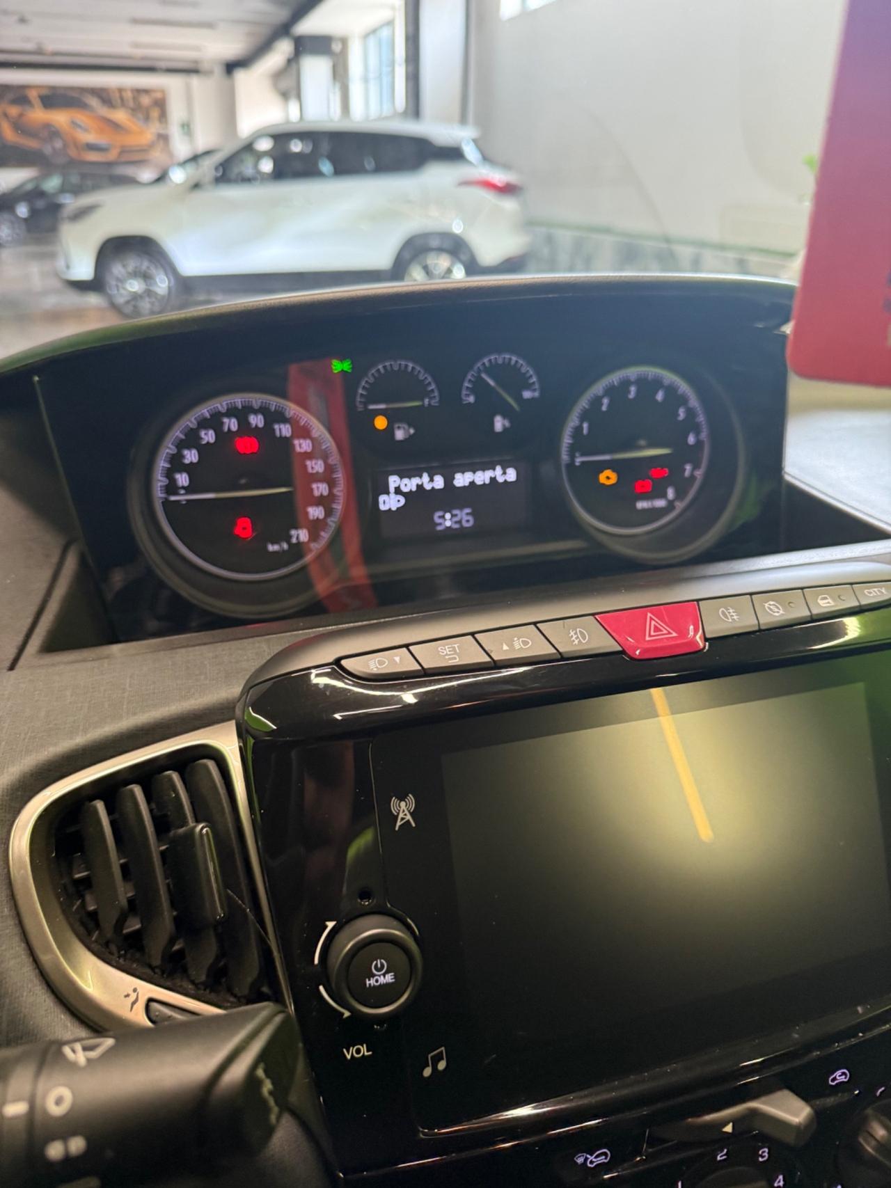 Lancia Ypsilon 1.0 FireFly 5 porte S&S Hybrid Ecochic Silver