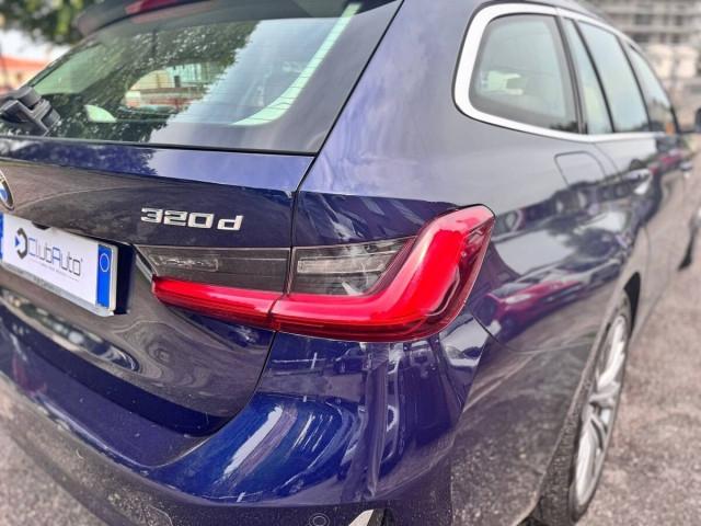 BMW Serie 3 Touring 320d Luxury auto