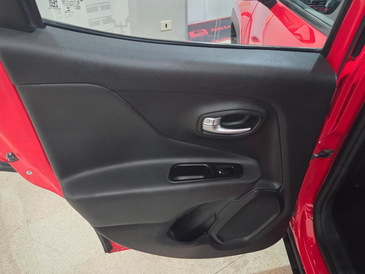 Jeep Renegade 1.6 Mjt 130 CV Longitude