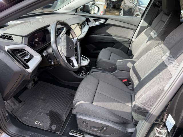 AUDI Q4 e-tron Q4 SPB 35 e-tron Business