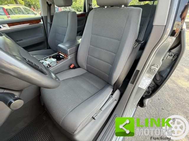 VOLKSWAGEN Touareg automatica 4x4