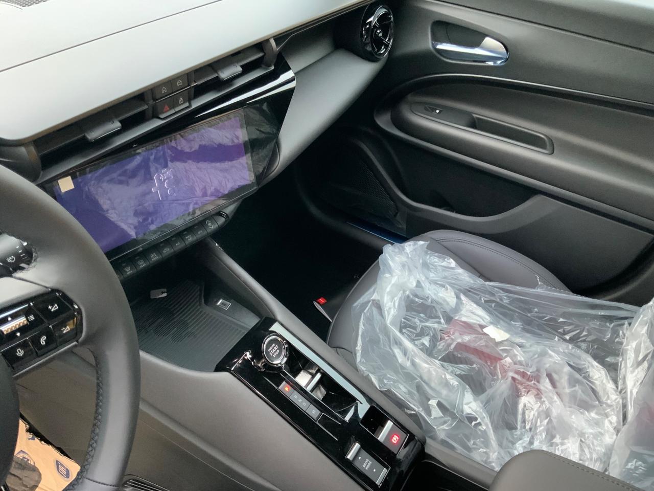 Alfa Romeo Junior 1.2 136 CV Hybrid eDCT6 Speciale