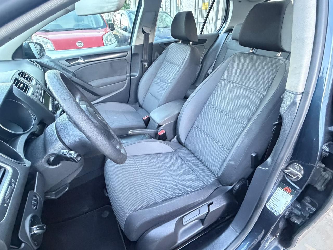 Volkswagen Golf 1.6 TDI DPF 5p. Highline