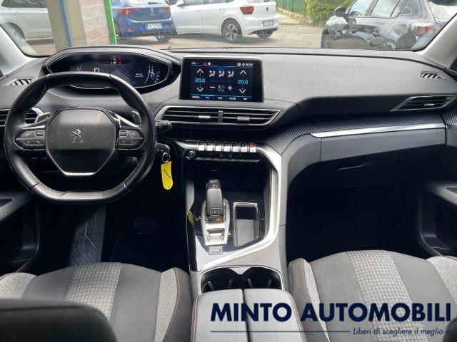 PEUGEOT 5008 1.5 BLUEHDI 130 CV AUTOMATICA 7 POSTI NAVIGATORE