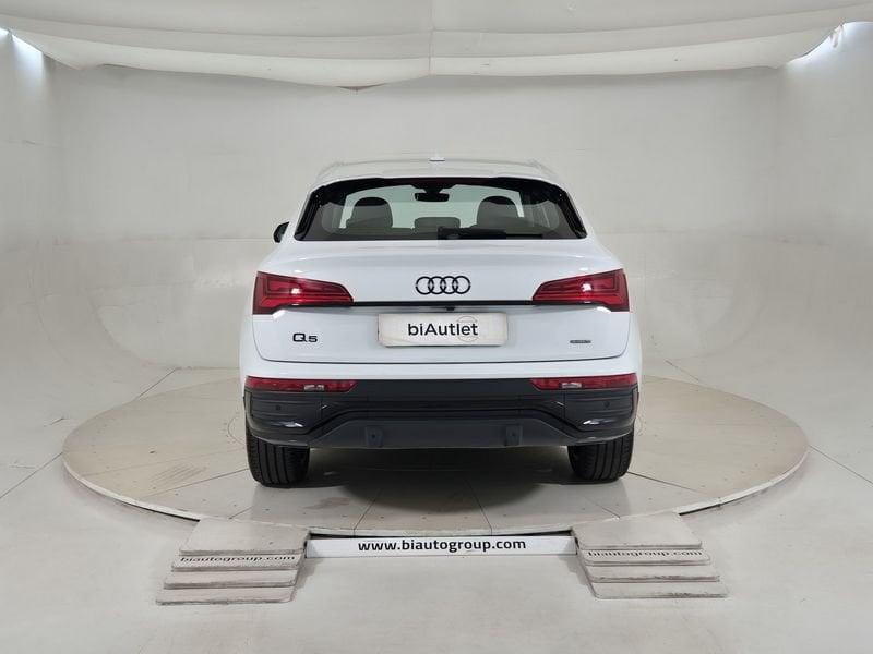 Audi Q5 I 2021 Sportback Sportback 40 2.0 tdi mhev 12V Business Advanced
