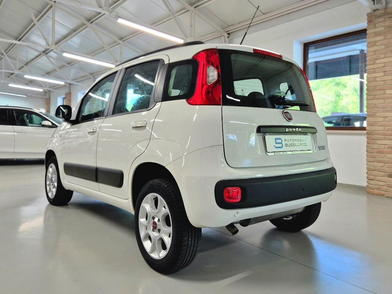 Fiat Panda 0.9 TwinAir Turbo Natural Power Lounge