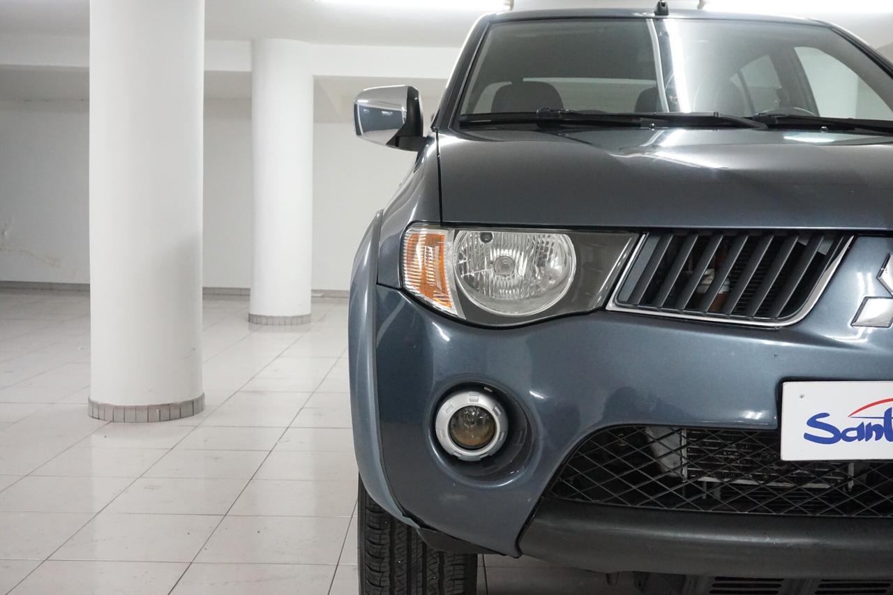 Mitsubishi L200 2.5 DI-D/136CV Double Cab Invite
