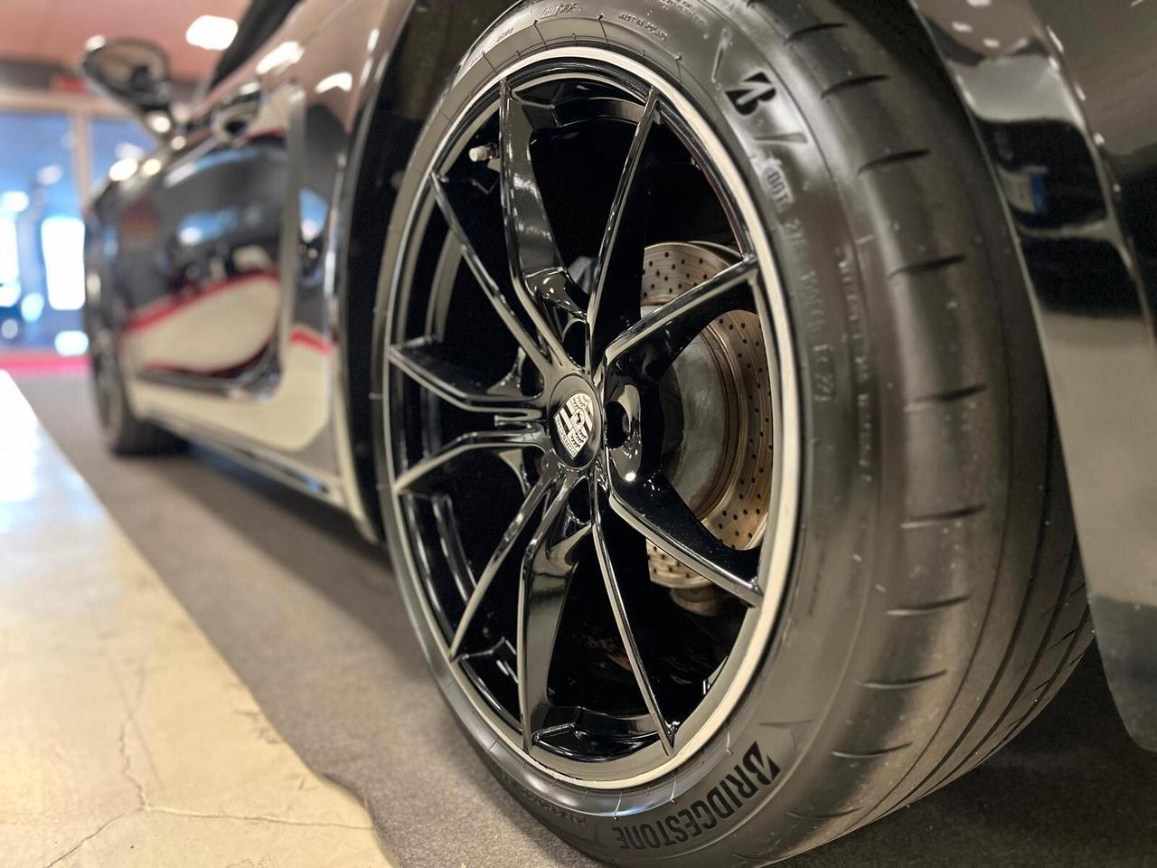Porsche 718 Spyder Boxster 2.0