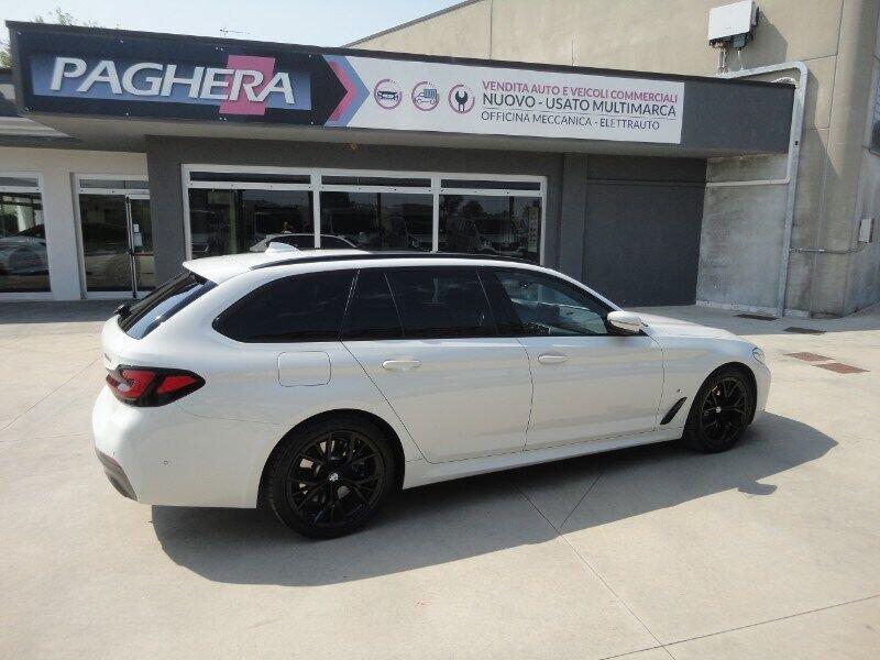 BMW Serie 5 530d 48V xDrive Touring Msport