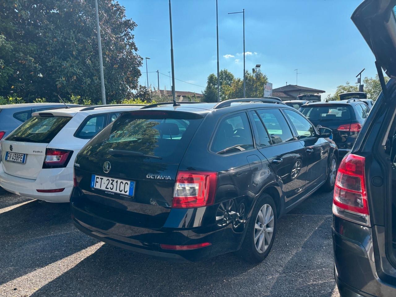 Skoda Octavia 1.6 Diesel Neopatentati Cambio Automatico
