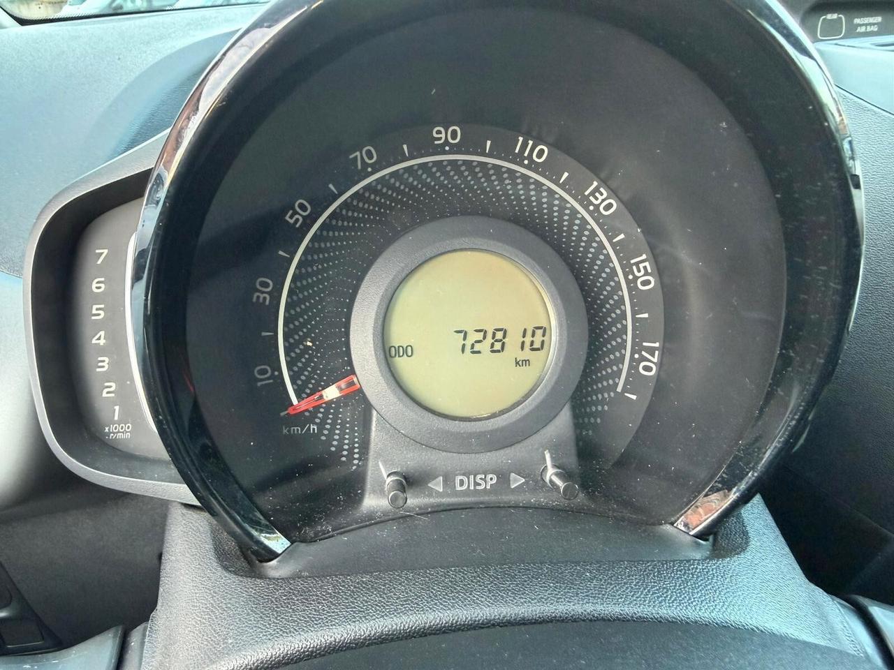 Toyota Aygo 1.0 5 porte **AUTOMATICA**